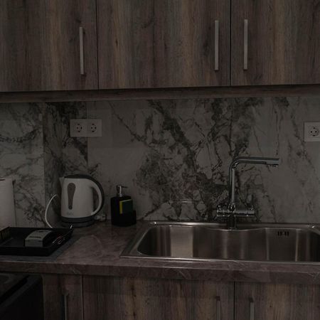 Athens Jacuzzi Apartment Εξωτερικό φωτογραφία