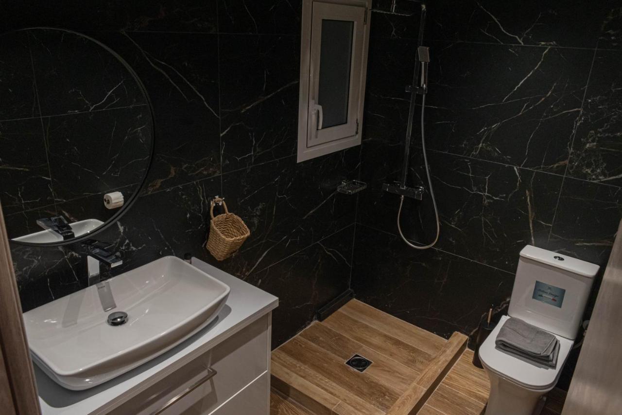 Athens Jacuzzi Apartment Εξωτερικό φωτογραφία