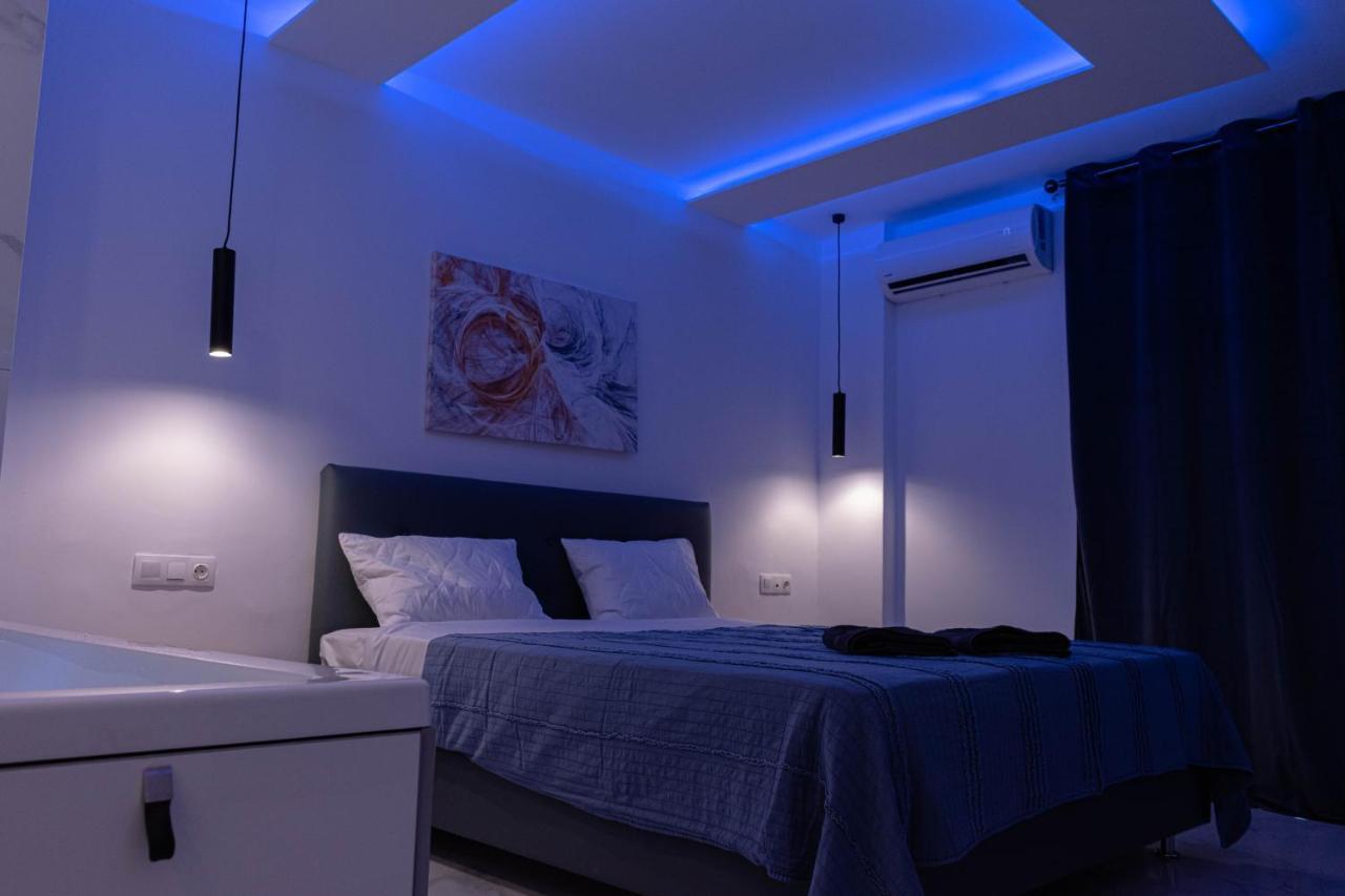 Athens Jacuzzi Apartment Εξωτερικό φωτογραφία