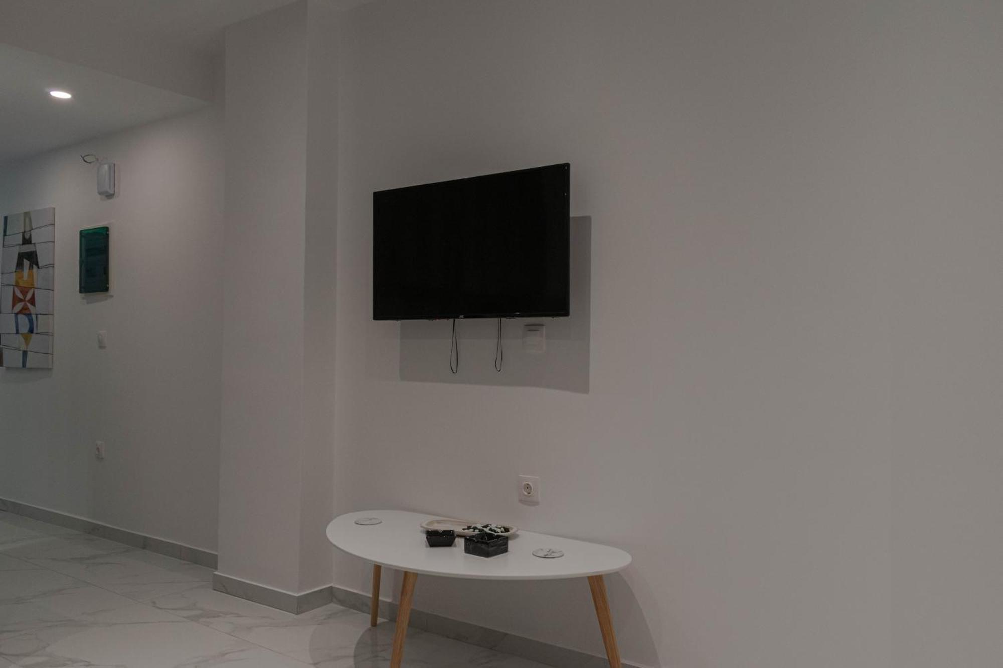 Athens Jacuzzi Apartment Εξωτερικό φωτογραφία